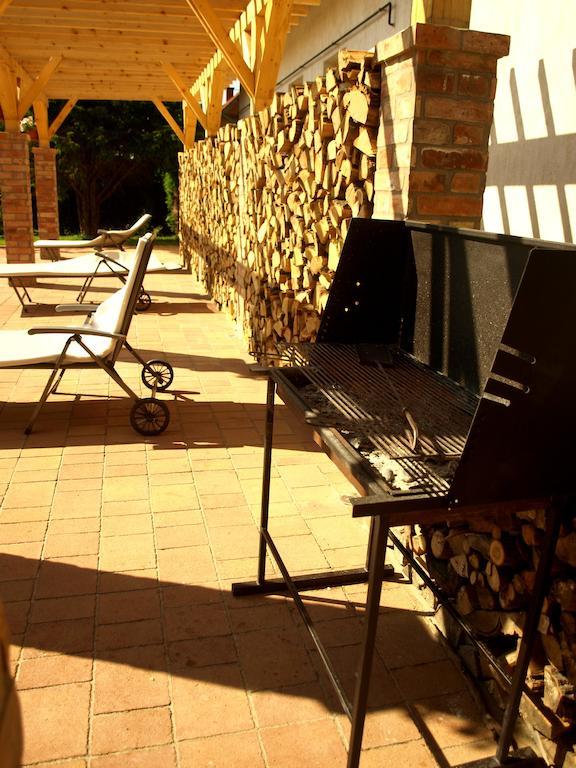 Patkoszeg Vendeghaz Otel Kaposfo Dış mekan fotoğraf