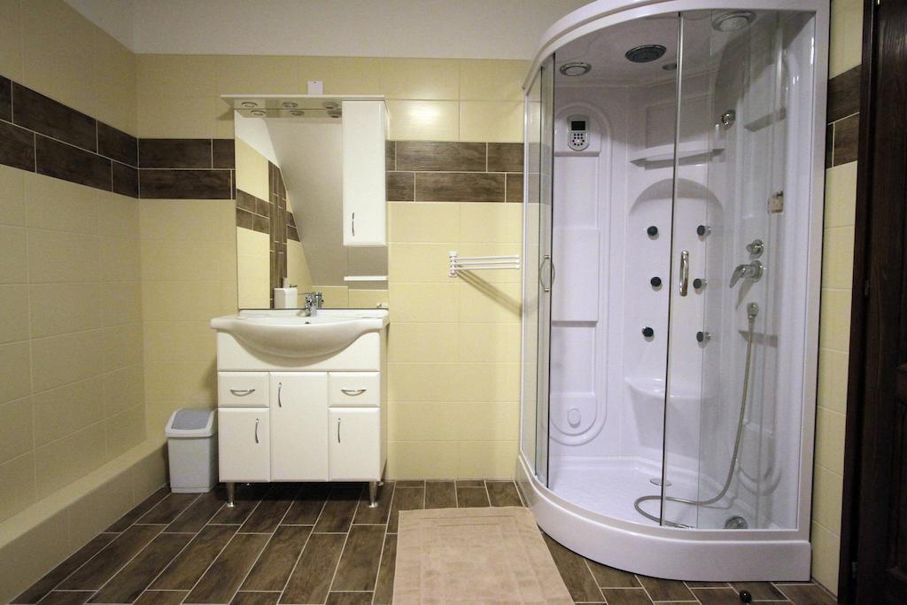 Patkoszeg Vendeghaz Otel Kaposfo Oda fotoğraf